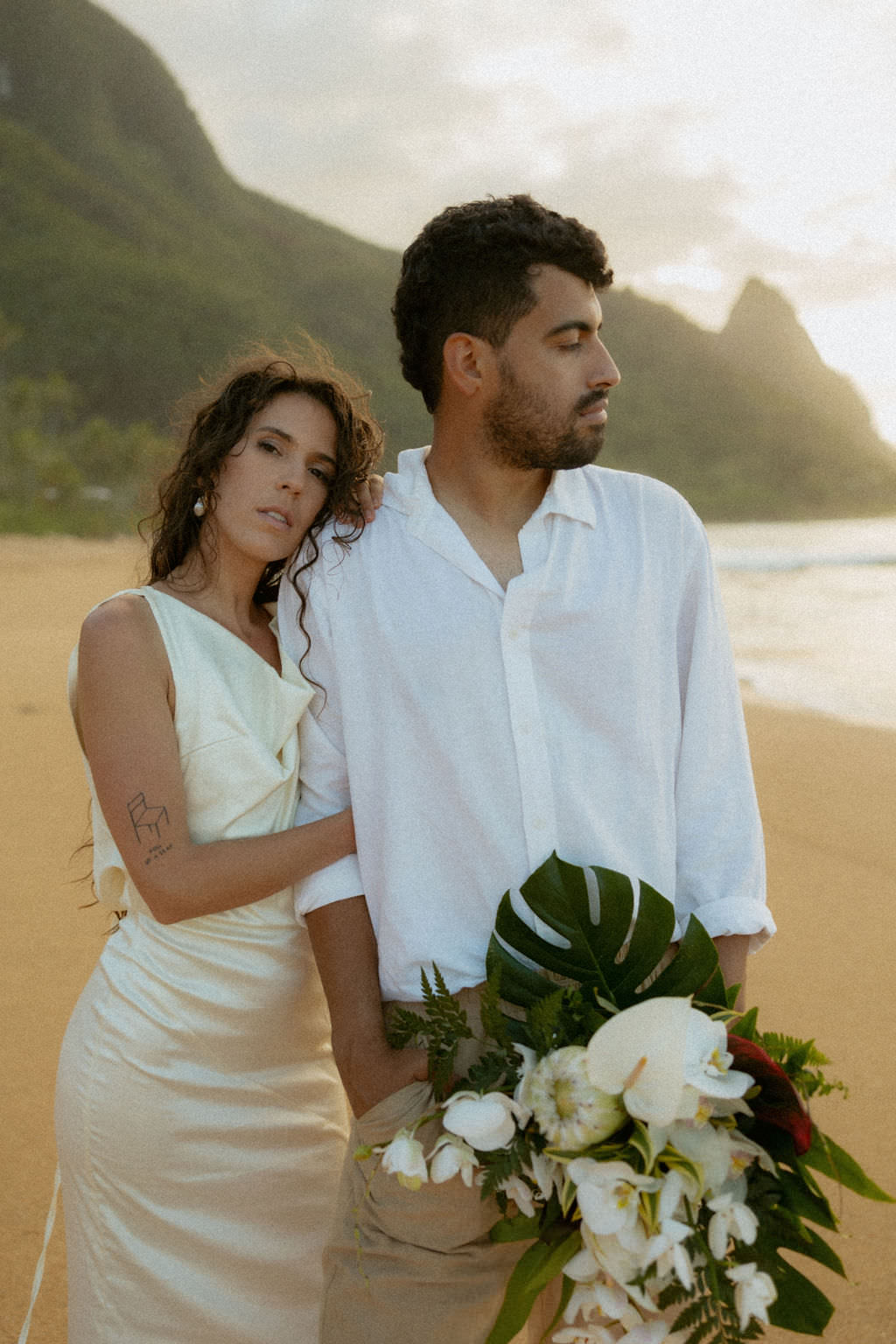 tunnels beach elopement7