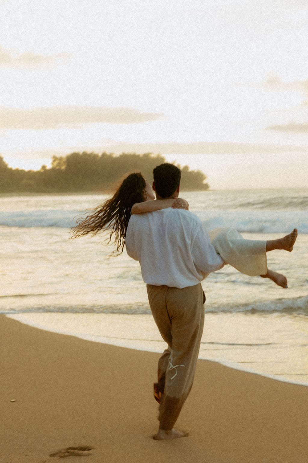 tunnels beach elopement7