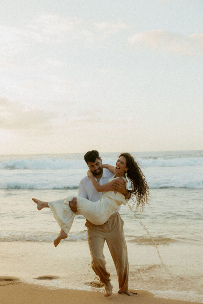 tunnels beach elopement7