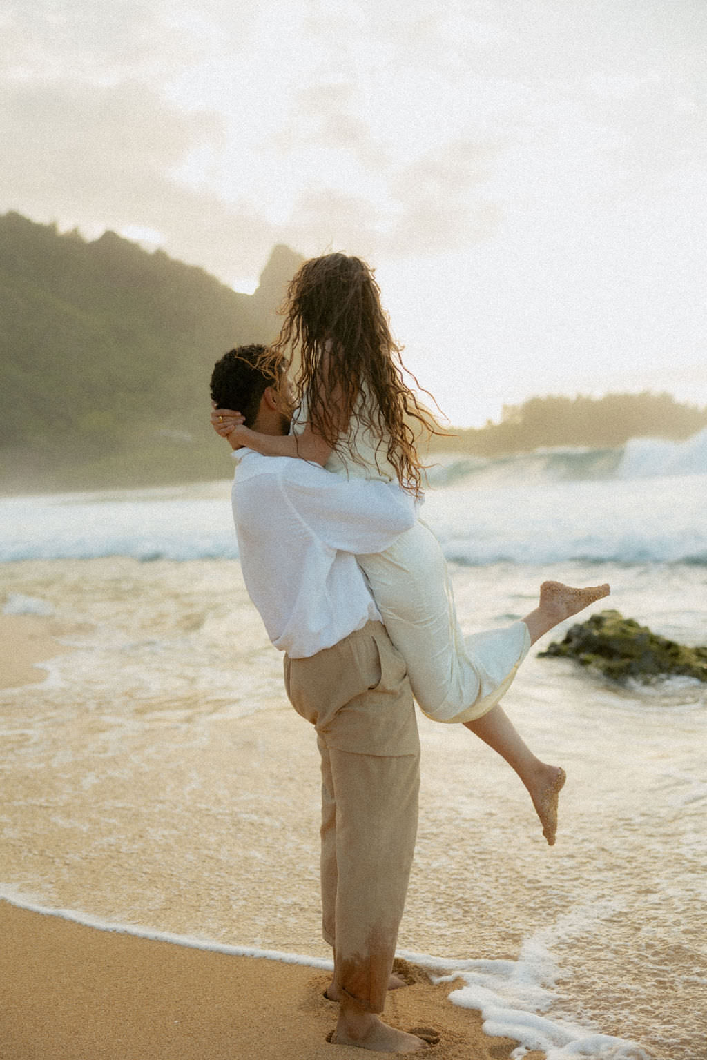 tunnels beach elopement7