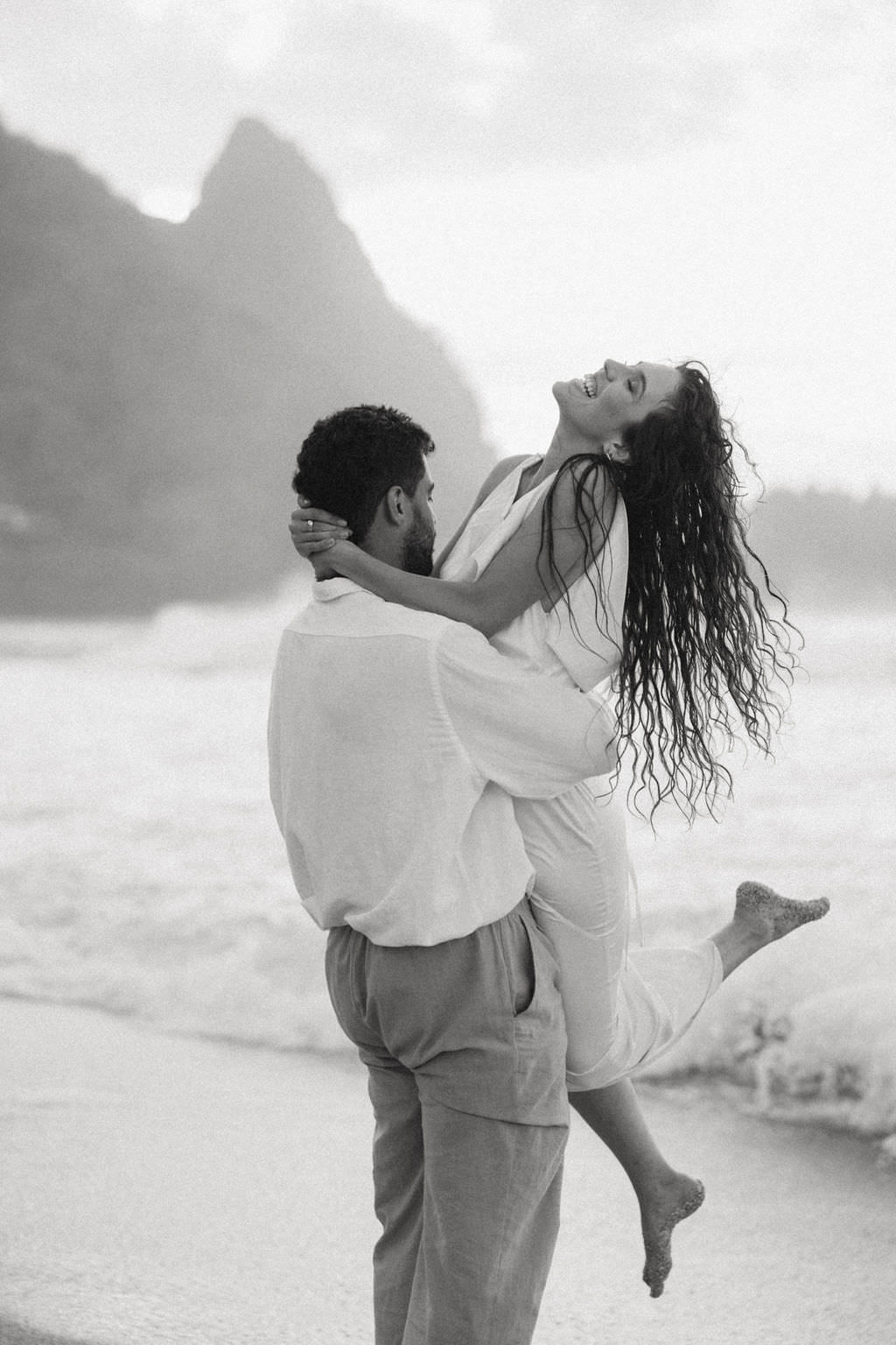 tunnels beach elopement7