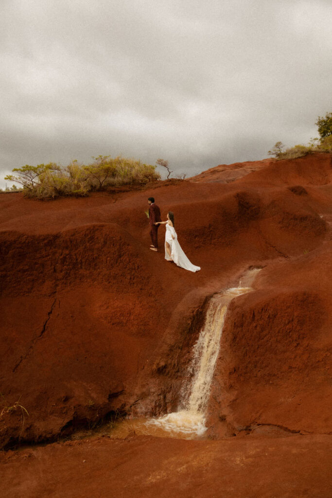 red dirt waterfall elopement