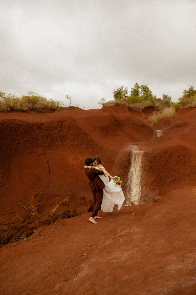 red dirt waterfall elopement