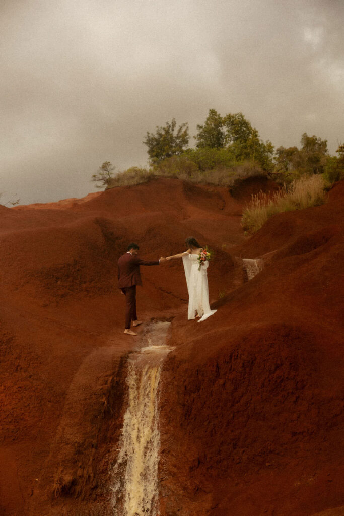 red dirt waterfall elopement